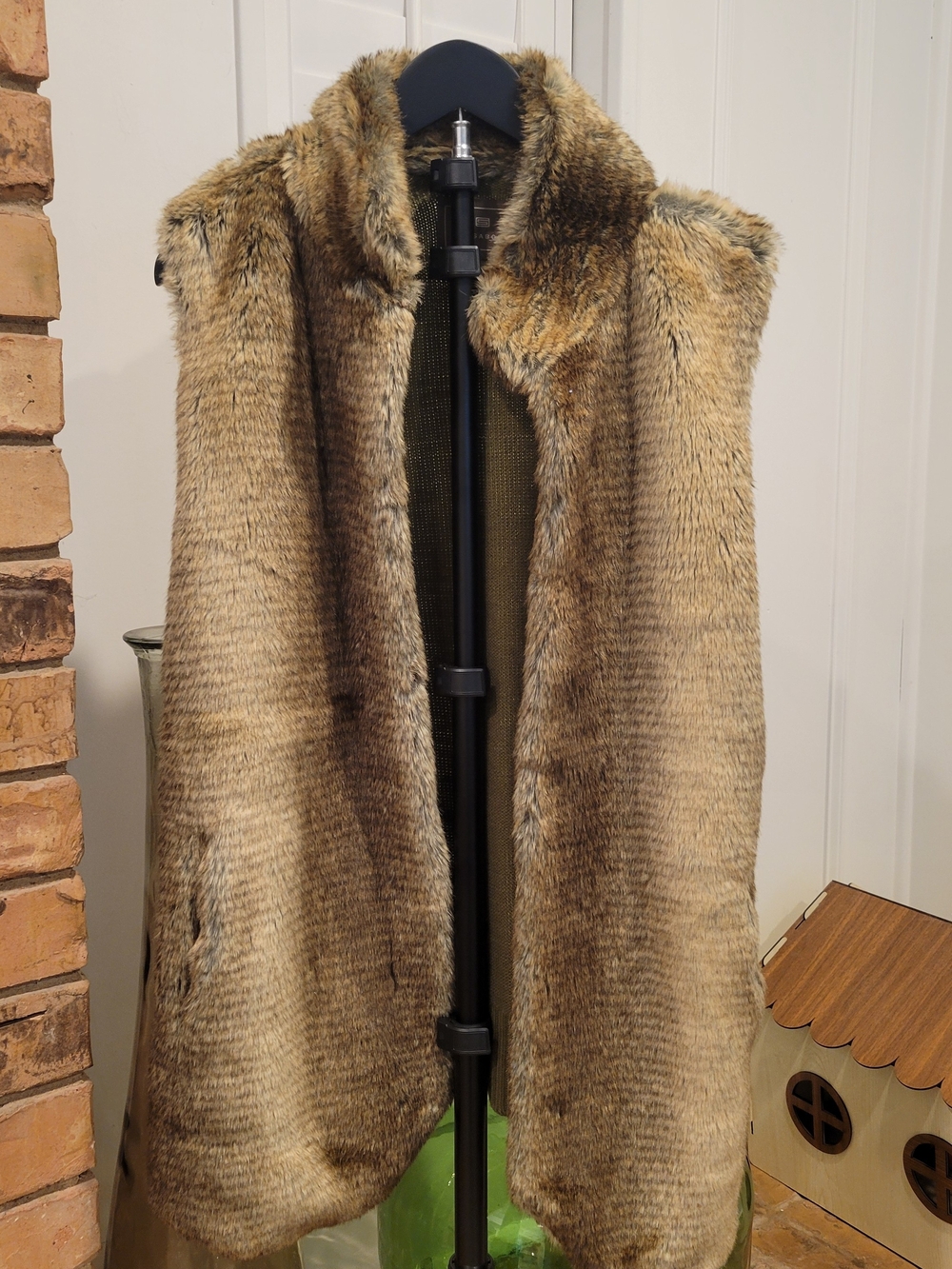 Faux Fur Sleeveless Vest in Light Brown